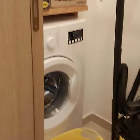 Sunny Sanny Parking Free Apartment *