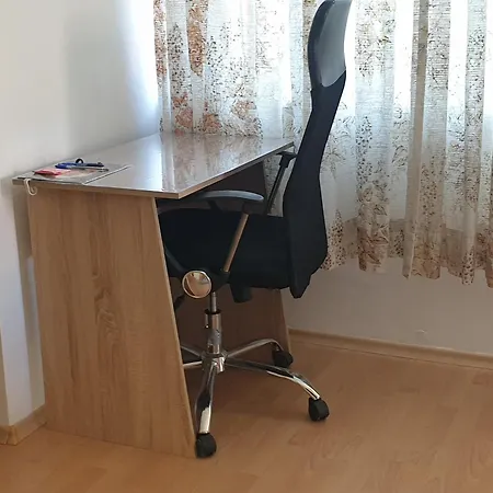 Sunny Sanny Parking Free דירה *