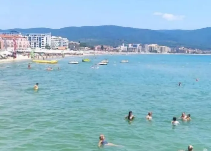 Sunny Sanny Parking Free Apartamento *